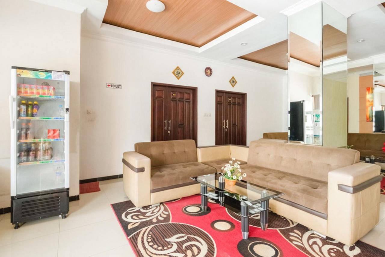 Reddoorz Syariah @ Jalan Simpang Gajayana Ξενοδοχείο Μαλάνγκ Εξωτερικό φωτογραφία