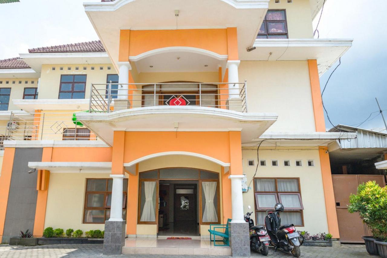 Reddoorz Syariah @ Jalan Simpang Gajayana Ξενοδοχείο Μαλάνγκ Εξωτερικό φωτογραφία